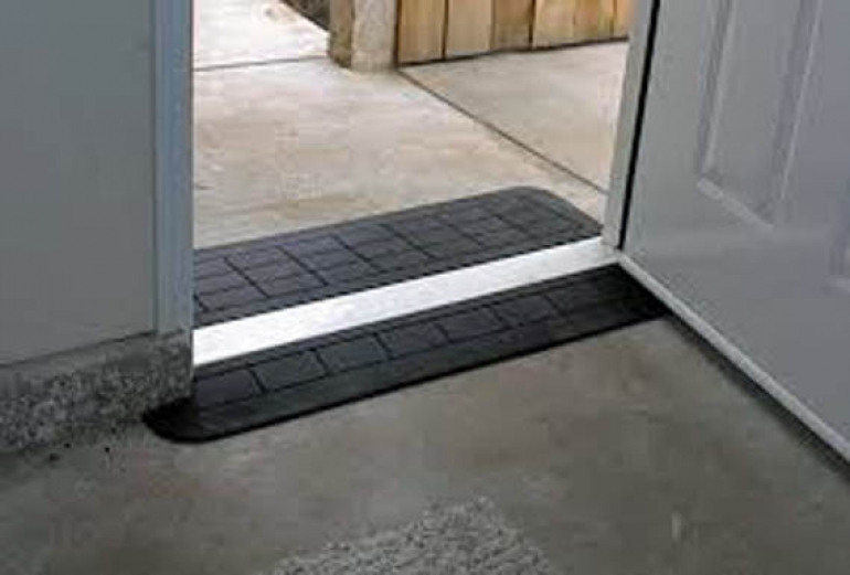 PVI Rubber Threshold