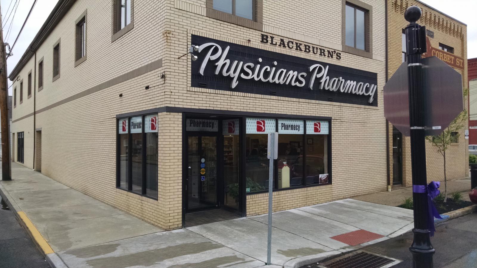 Tarentum exterior Location photo of storefront